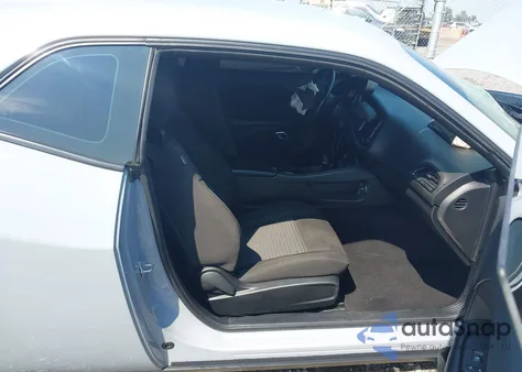 2021 Dodge Challenger Sxt z USA, uszkodzony, nr VIN 2C3CDZAG3MH508163